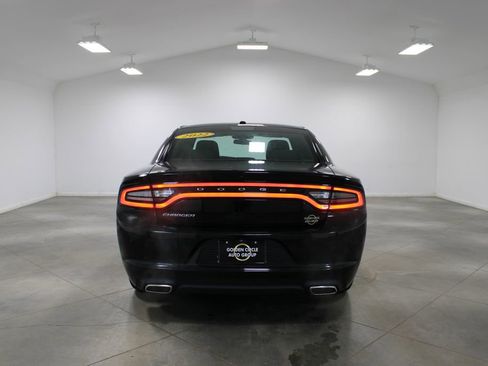 Used 2022 Dodge Charger SXT image 8
