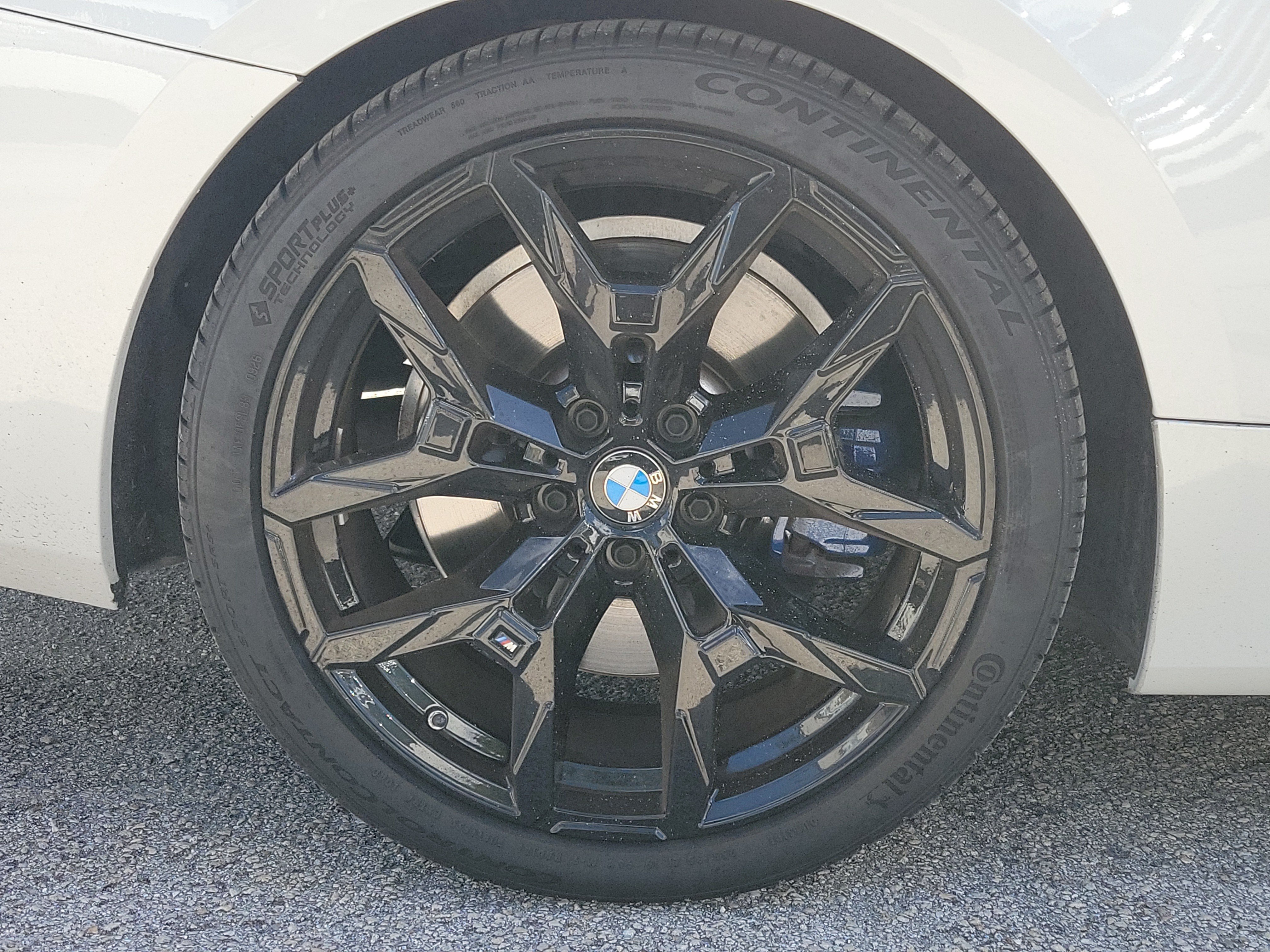 Used 2025 BMW 430i Coupe w/ M Sport Package RWD image 2