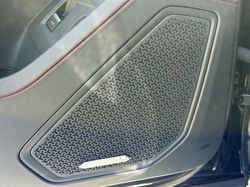 Used 2024 Lamborghini Urus S image 27