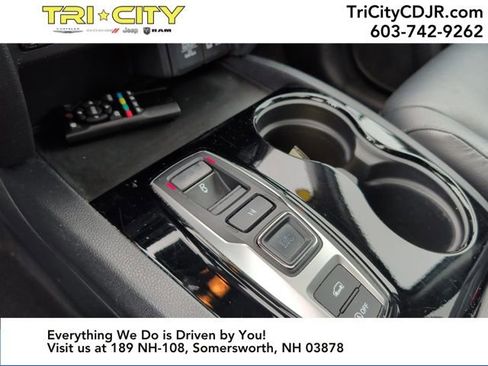 Used 2019 Honda Pilot Touring image 32