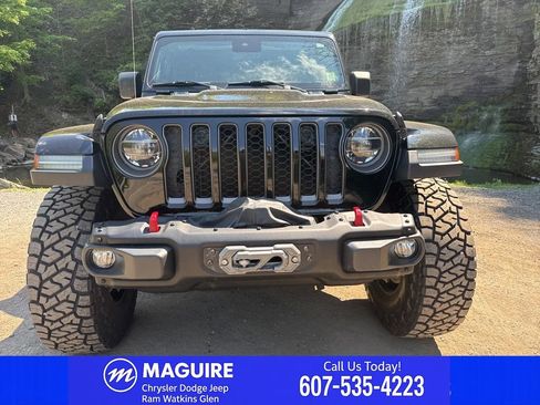 Used 2020 Jeep Gladiator Rubicon AWD/4WD image 2