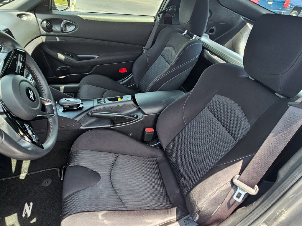 Certified 2025 Nissan Z Sport w/ Floor Mat Package RWD image 13