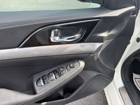 Used 2018 Nissan Maxima 3.5 S image 14