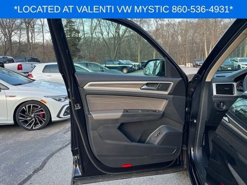 Certified 2023 Volkswagen Atlas SEL image 32