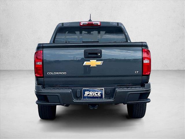 Used 2017 Chevrolet Colorado LT w/ LT Convenience Package RWD image 4
