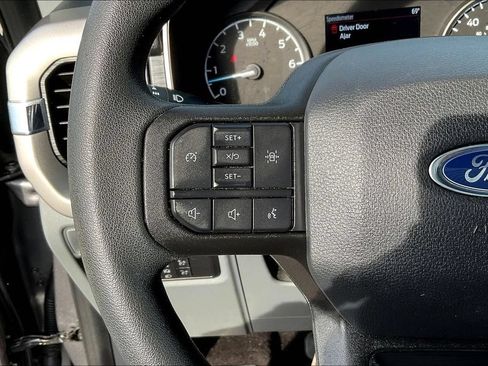 Used 2021 Ford F150 XLT AWD/4WD image 11