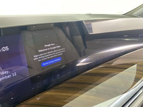 New 2026 Cadillac Escalade Platinum Sport w/ LPO, ONYX Package image 15