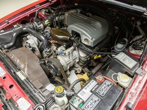 Used 1989 Ford Mustang GT RWD image 29