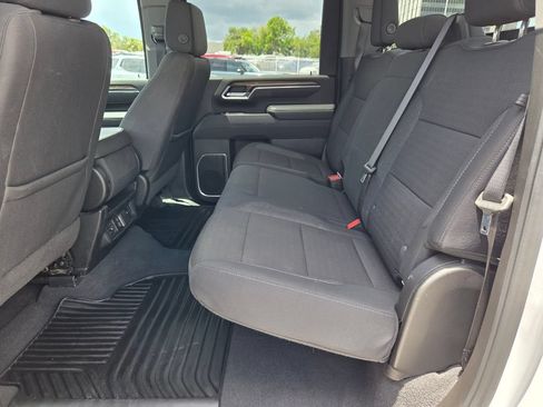 Certified 2025 Chevrolet Silverado 3500 LT w/ Safety Package AWD/4WD image 8