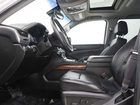 Used 2017 Chevrolet Tahoe Premier AWD/4WD image 27