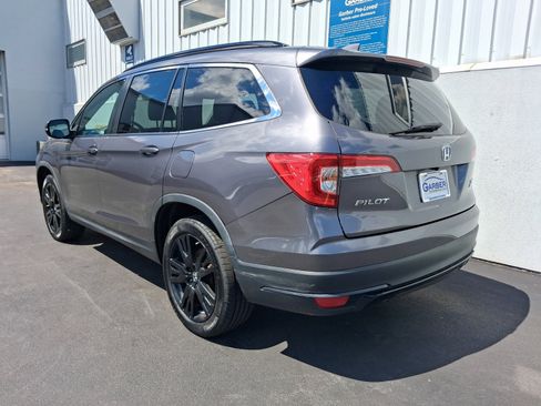 Used 2021 Honda Pilot Special Edition image 3