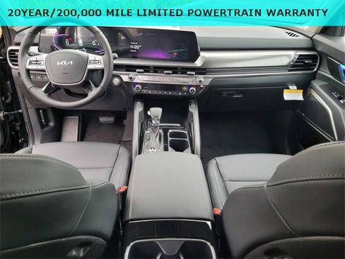 New 2025 Kia Telluride S image 7