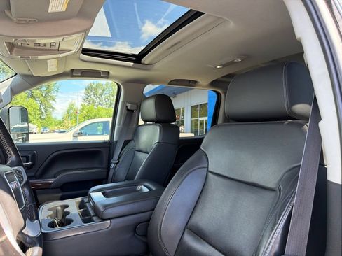 Used 2015 GMC Sierra 3500 SLT AWD/4WD image 9
