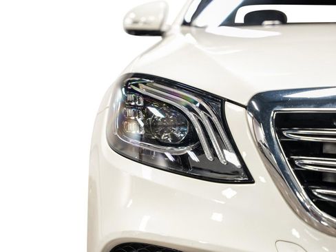 Used 2020 Mercedes-Benz S 560 Sedan w/ AMG Line Exterior image 8