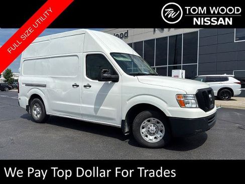 Certified 2021 Nissan NV 2500 SV w/ Navigation Package RWD image 1