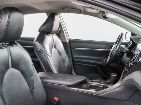 Used 2024 Toyota Camry XSE image 26