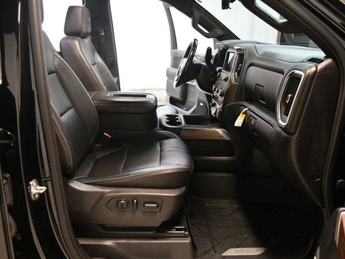 Used 2019 Chevrolet Silverado 1500 High Country w/ High Country Premium Package image 32