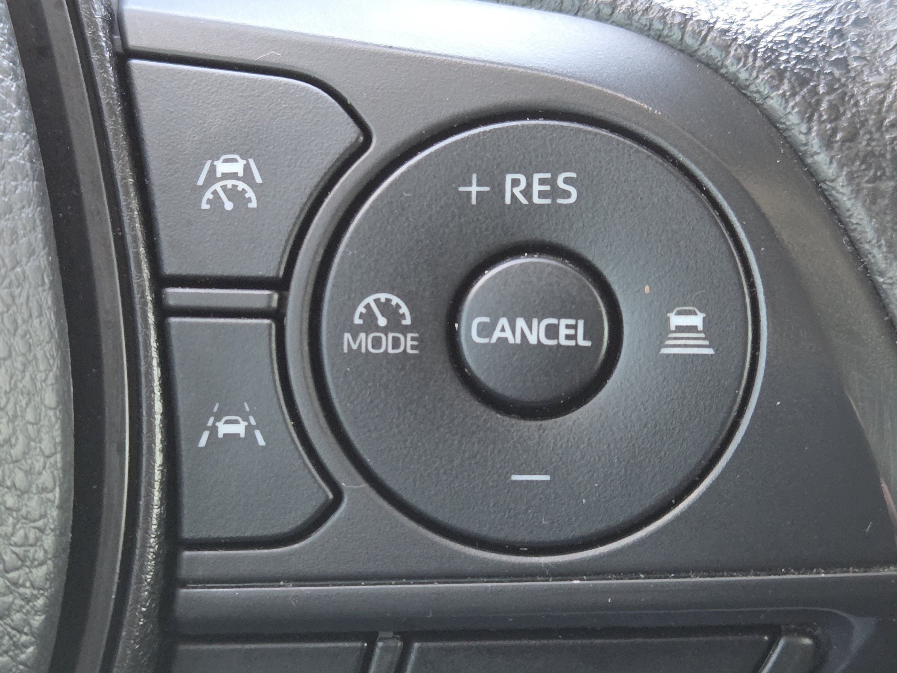 Used 2023 Toyota Corolla LE w/ Carpet Mat Package (TMS) FWD image 13