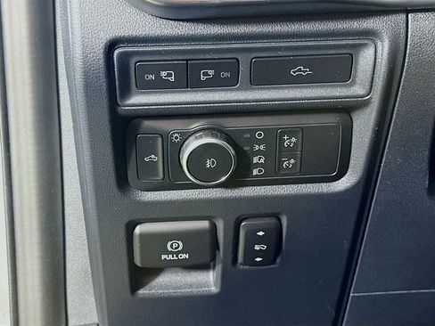 Used 2021 Ford F150 Lariat RWD image 22