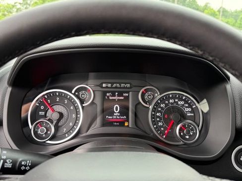 New 2026 RAM 1500 Big Horn AWD/4WD image 17