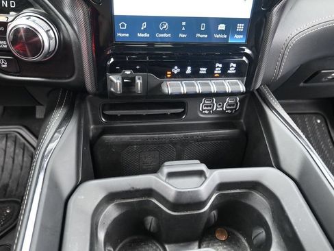Used 2022 RAM 1500 Limited AWD/4WD image 15
