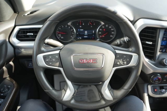 Used 2023 GMC Acadia SLE w/ Elevation Edition AWD/4WD image 29