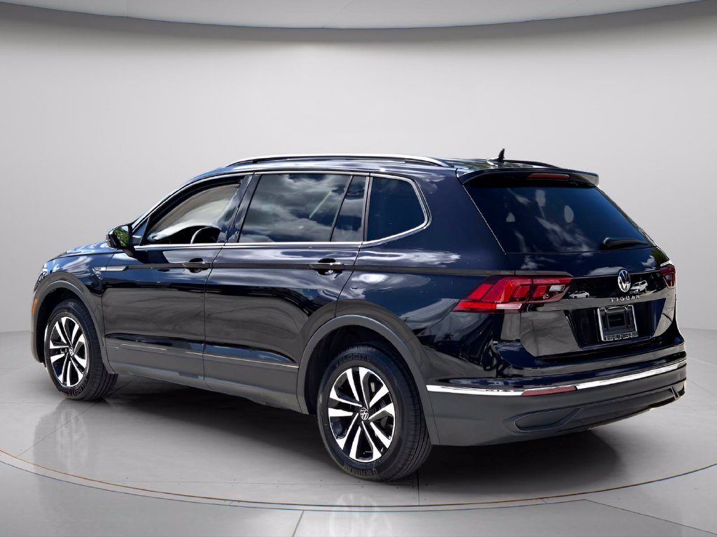 Certified 2024 Volkswagen Tiguan S FWD image 4