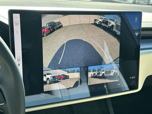 Used 2025 Tesla Model X Plaid image 14