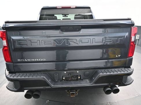 Used 2021 Chevrolet Silverado 1500 LT Trail Boss AWD/4WD image 8