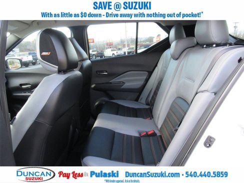 Used 2021 Nissan Kicks SR w/ SR Premium Package image 10