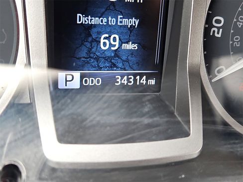 Used 2022 Toyota Tacoma SR5 image 13