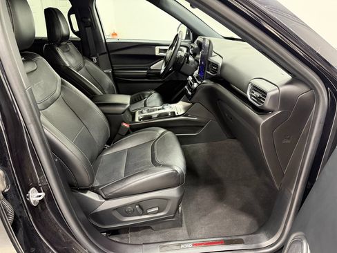 Used 2022 Ford Explorer ST w/ Equipment Group 401A image 26