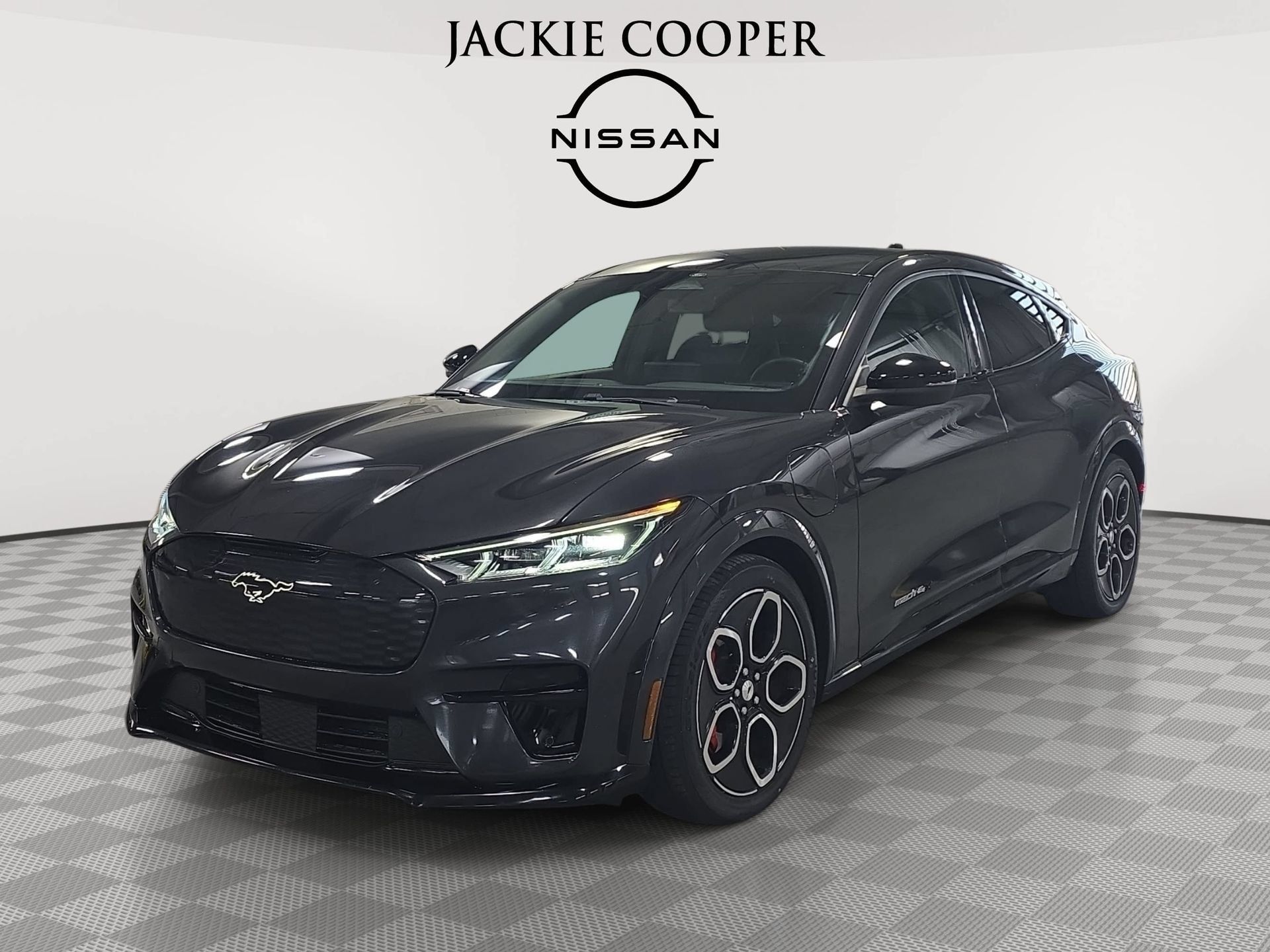 Used 2021 Ford Mustang Mach-E GT AWD/4WD image 1