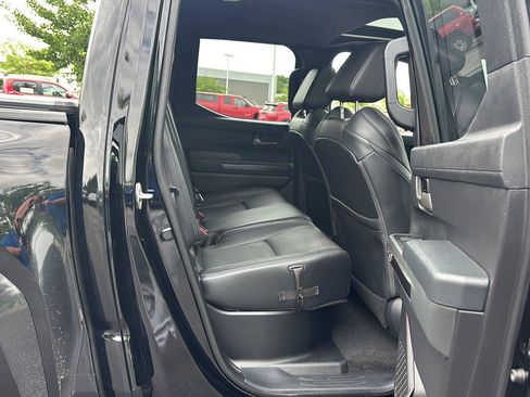 Used 2024 Toyota Tacoma TRD Sport w/ TRD Sport Premium Package AWD/4WD image 16