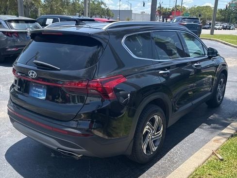 Used 2023 Hyundai Santa Fe SEL FWD image 5