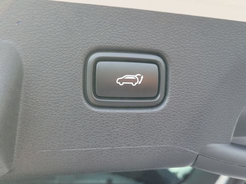 Used 2026 Kia Sportage EX w/ EX Panorama Roof Package FWD image 11