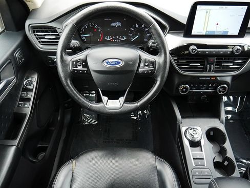 Used 2020 Ford Escape SEL FWD image 18