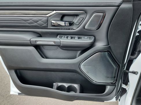 New 2025 RAM 1500 Limited image 13