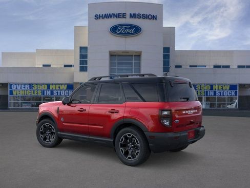 New 2025 Ford Bronco Sport Outer Banks w/ Outer Banks Tech Package+ AWD/4WD image 4