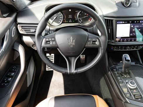 Used 2024 Maserati Levante Trofeo AWD/4WD image 46