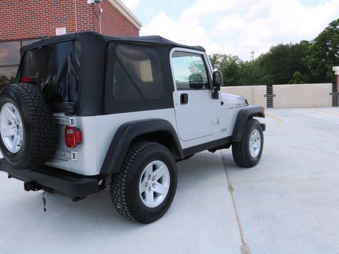 Used 2003 Jeep Wrangler Rubicon AWD/4WD image 40