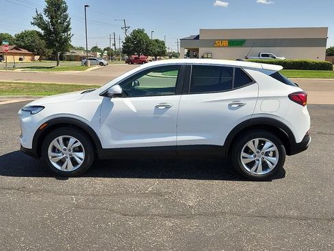 Used 2026 Buick Encore GX Preferred FWD image 2