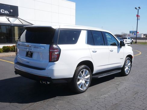 Used 2022 Chevrolet Tahoe High Country AWD/4WD image 11