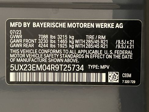 Used 2024 BMW X7 xDrive40i w/ Premium Package AWD/4WD image 25
