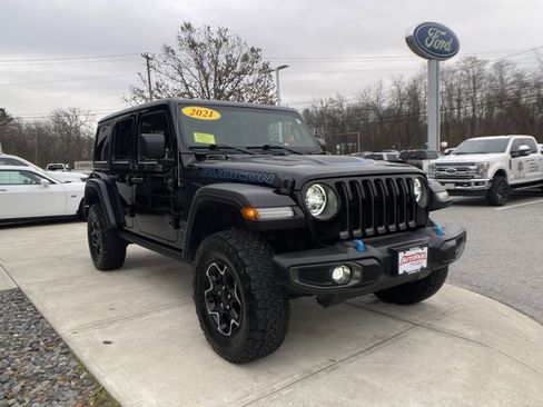 Used 2021 Jeep Wrangler Unlimited Rubicon 4xe w/ Dual Top Group image 2