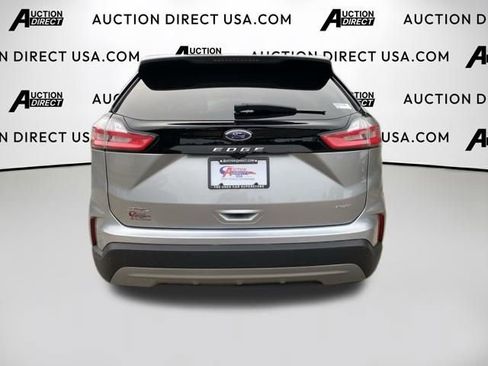 Used 2024 Ford Edge SEL image 11