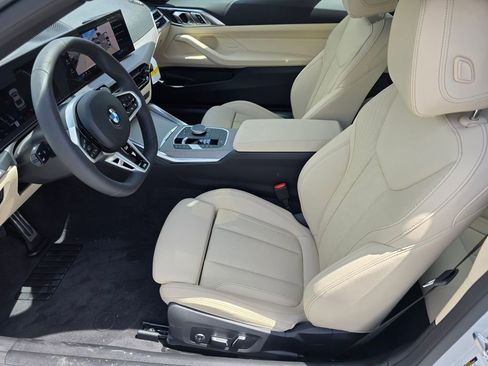 New 2026 BMW 430i Coupe w/ M Sport Package RWD image 7