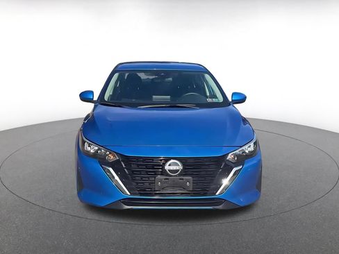 Used 2025 Nissan Sentra SV FWD image 4