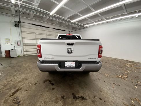Used 2020 RAM 2500 Laramie AWD/4WD image 5
