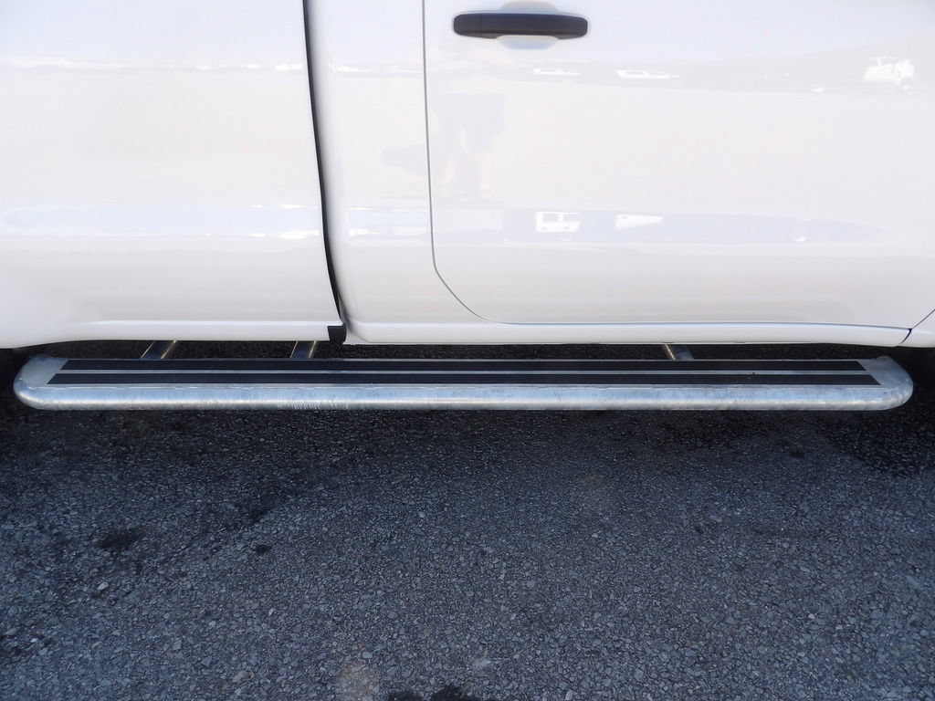 Used 2025 Chevrolet Silverado 1500 W/T RWD image 40